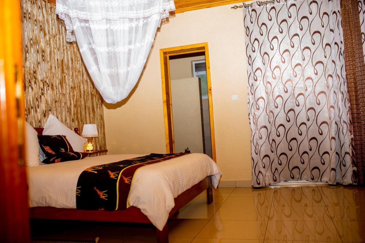 The Garden Place Hotel Ruhengeri Luaran gambar